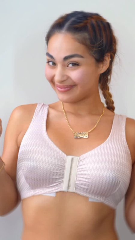 Patient Talks About Her Breast Augmentation Experience