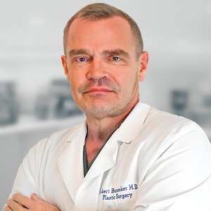 Robert Hunsaker