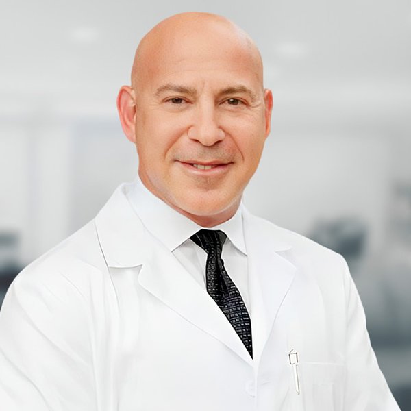 Breast Implants Expert, Dr. Ary Krau